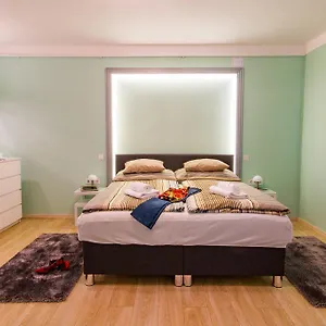 דירה Titaru House In The Center Of
