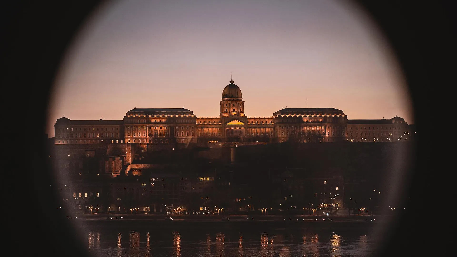 *****  Four Seasons Hotel Gresham Palace בודפשט הונגריה